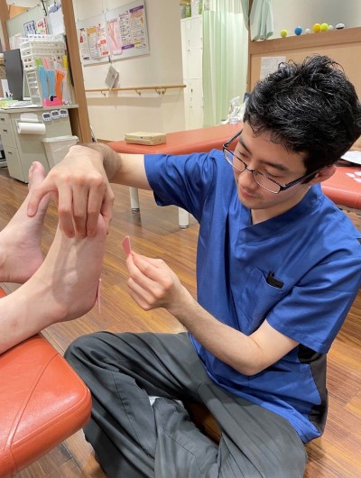 足底パット貼り
